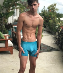 Boy Bulges 5cc85de657247.jpg