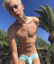 Undergear 5cd986602efe4.jpg