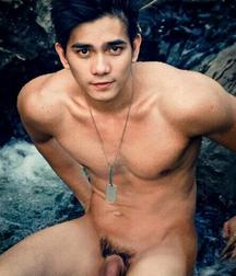 Amazing Asians 5cf13db20f0ce.jpg