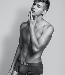 Bulges 5d3727fe18706.jpg