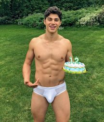 Bulges 5d37280216f75.jpg