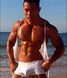 Underthings 5d3db6820952d.jpg