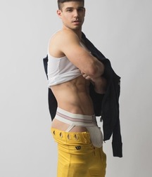 Briefly Bulging 5d41ec5dbcb20.jpg