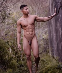 Shaved 2011 5d8281481c5db.jpg