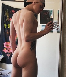 Tush 5dbefa9c56043.jpg