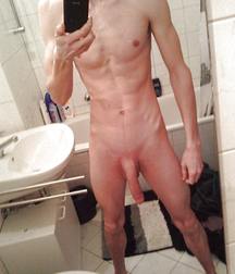 Shaved 2050 5dc58d33daafd.jpg