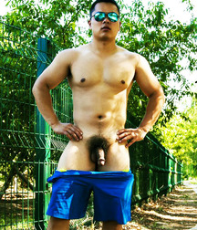 Outstandingly Oriental 5de91c787d4c9.jpg