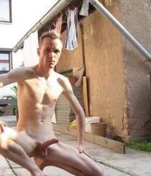 Shaved 2102 5df515f1a1daf.jpg