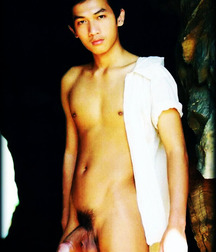 Awesome Asians 5e00e09c3e35e.jpg