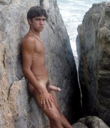 Latin Lads 5e3ed0b230fb1.jpg