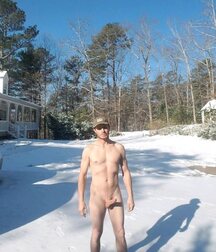 Shaved 2182 gay boys porn 5ecd28e624e44.jpg