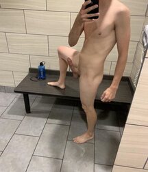 Porn Twinks Shaved Cocks 2193 5edcf3b8c8008.jpg