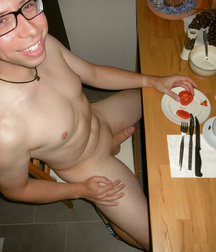 Shaved 2 two to too boys porn! 5f106191ccd16.jpg