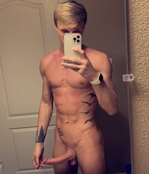 Shaved Big Cocks Boys Selfies 2310 5feb49eb8bec7.jpg