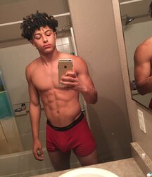 Bit of a Bulge Boys Porn 60215054b7f1b.jpg