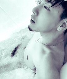 Arousingly Asian  6050cec7d7b9c.jpg