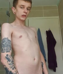 Shaved Cocks Selfies Twink Tube 2252 6065d7af4ad31.jpg