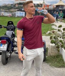 Twink Tube Lumps and Bumps 60f58b0fa7518.jpg
