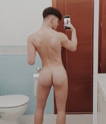 Asstronomical Asses  6106a73be0233.jpg