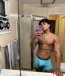 Gay Porn Get 'Em Off! 6165d3dba0d58.jpg