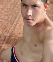 Astounding Asians 6174138b99a68.jpg