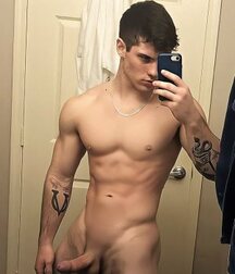 Shaved 2522 61a8e64f821a1.jpg