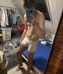 I've Wrapped Your Present  61ba18d8be16e.jpg