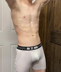 Lumps  61f7fe940e182.jpg