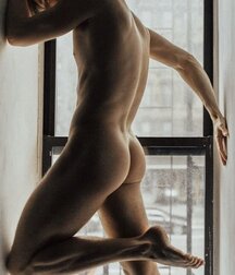 Glorious Glutes 6283a5132cfb6.jpg