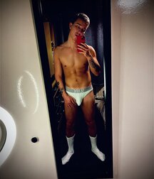 Drop Those Drawers  62a496e2994e6.jpg