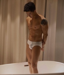 Drop Those Drawers  62a4970c47c0b.jpg