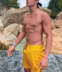 Liking those Lumps  62b31f14b02bf.jpg