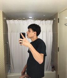 Awesome Asians 62f91af7c2983.jpg