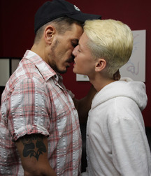 Daddy And The Twink 5828f6c7128fb.jpg