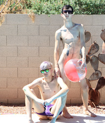Twinks Bareback Pool Party 582b1f4eb9ddd.jpg