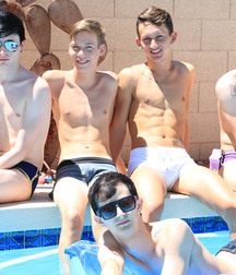 Twinks Bareback Pool Party 582b1f8171aec.jpg