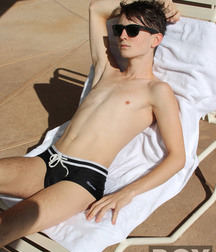 Hot and Horny Twinks6 582b40092bfe0.jpg