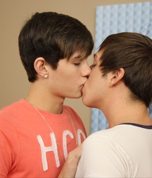 Hot and Horny Twinks6 582b4245d1aa5.jpg