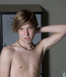 Locker Room Threesome 582bacbdda03d.jpg