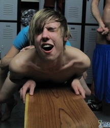 Locker Room Threesome 582bacd85a18f.jpg