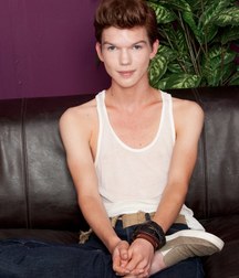 Sexy Young Twink 582cf388ba39f.jpg