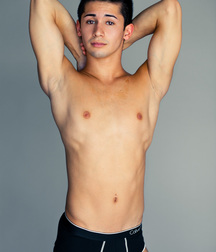 Twink Models 1 582dee8496a81.jpg