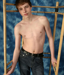 Renat 582e00805373a.jpg