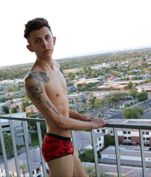 Blake 584463f4a10c5.jpg