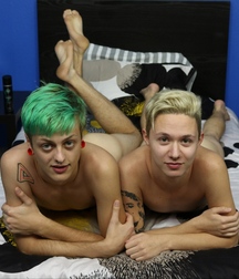 Jason & Seth 5844777b8ca58.jpg
