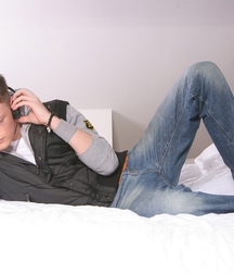 Hot Sexy Boy 5844b552ed6a8.jpg