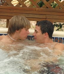2 Horny Boys In A Hot Tub 5844c241a5702.jpg