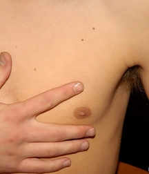 Hot Kyle 5844c88999f67.jpg