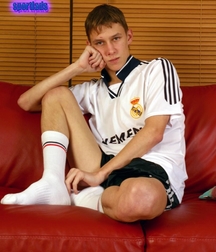 Horny Soccer Boy 5845d922d879c.jpg