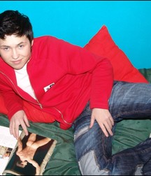 Horny Twink 584746e42869a.jpg